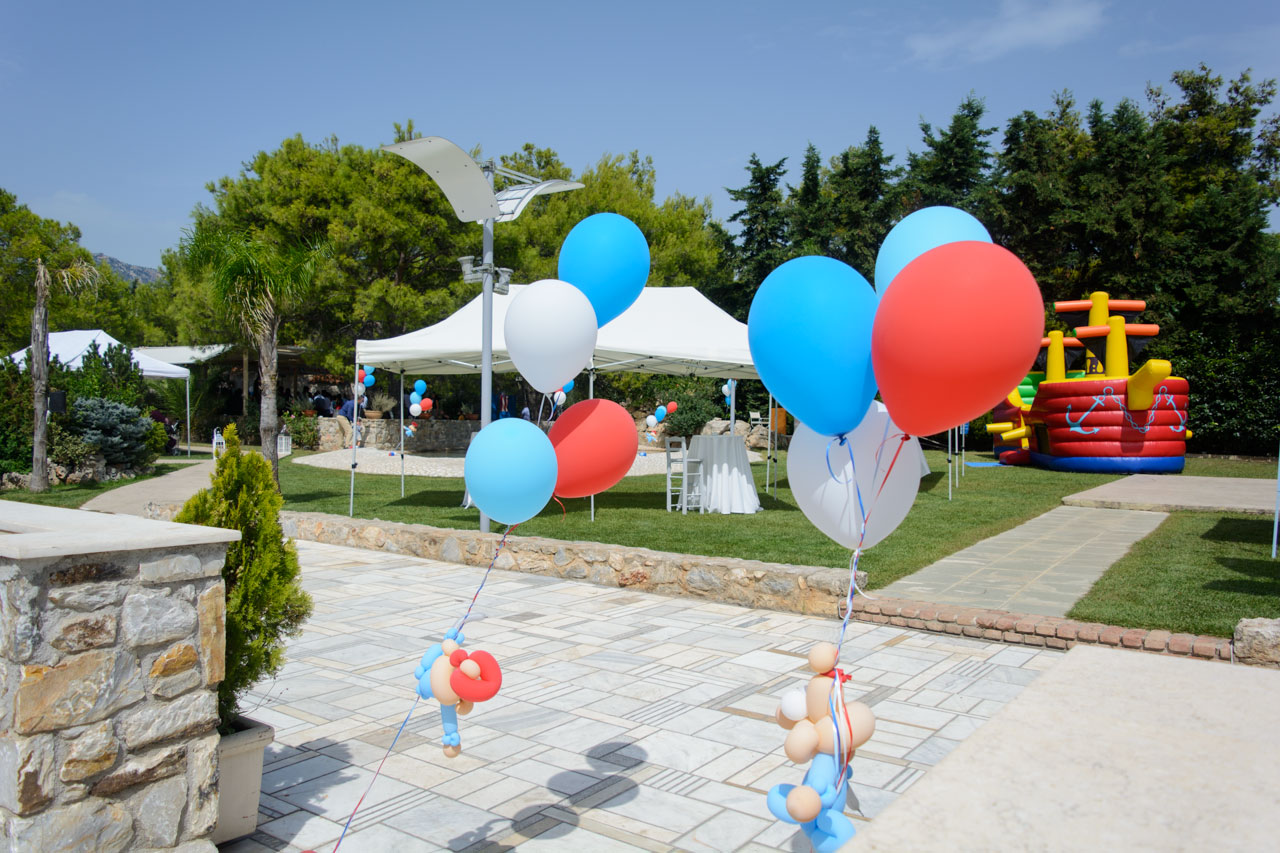Θέμα Πειρατές σε δεξίωση βάπτισης στο κτήμα Αριάδνη